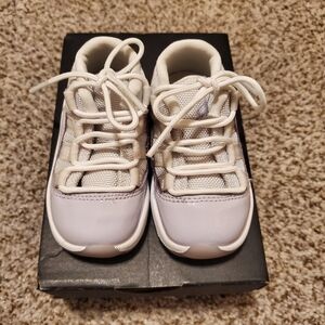 Jordan 11